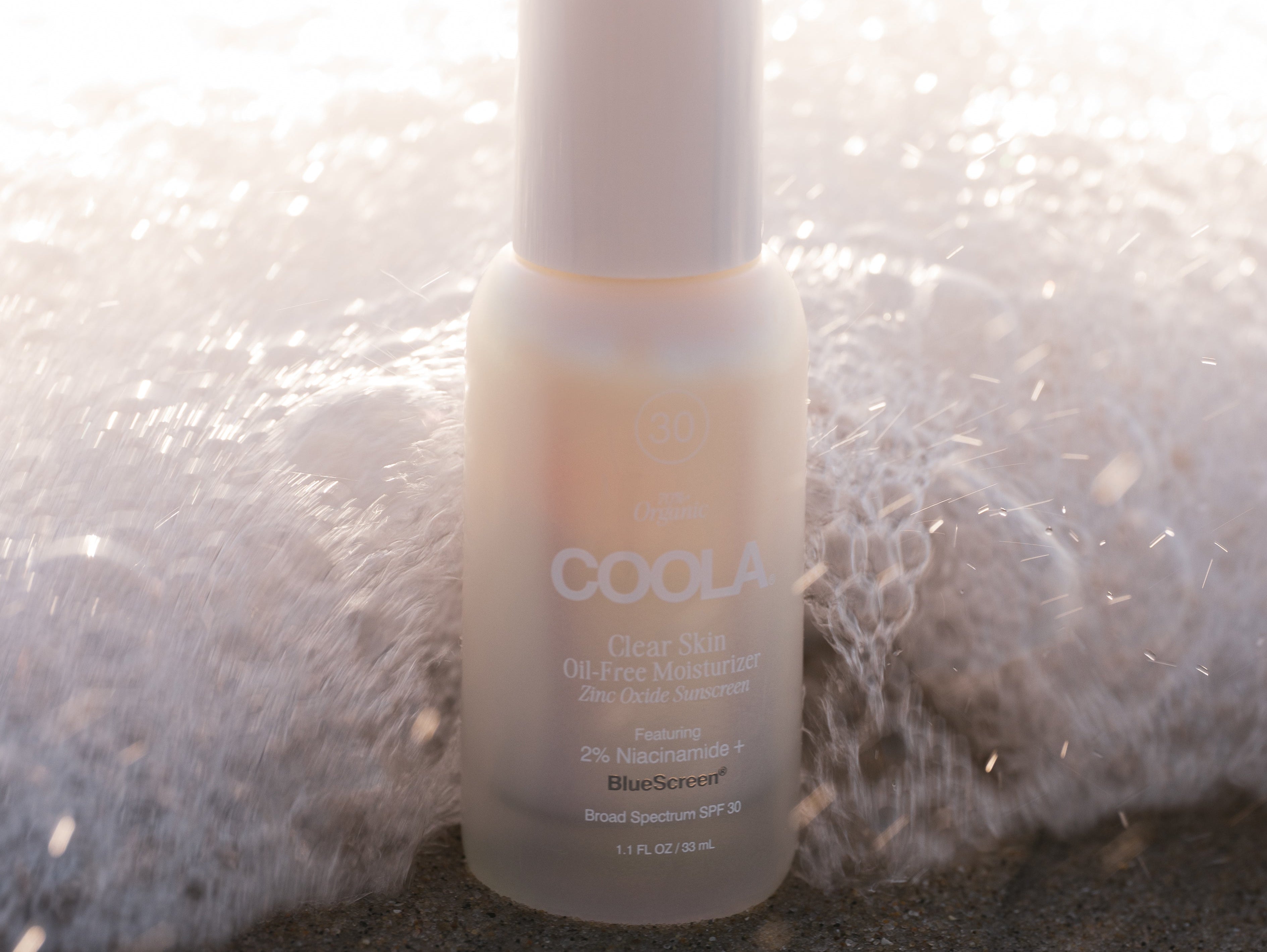 Non-Greasy Sunscreens for Oily Skin: The Best Formulas for a Fresh, Shine-Free Look