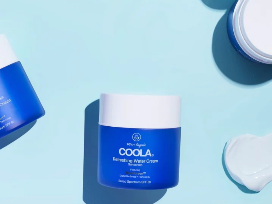 Why Hyaluronic Acid Should Be a Staple in Your Skincare