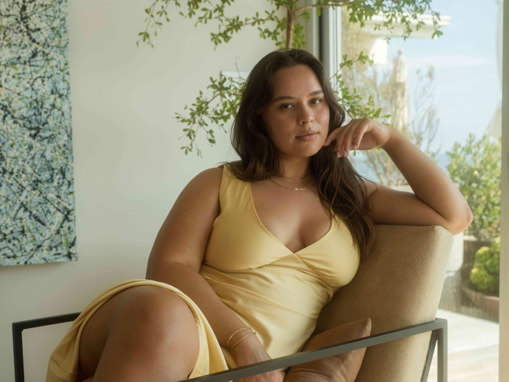 Should You Wear Sunscreen Inside?